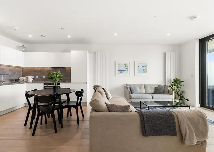 Spacious Modern 1 Bed Apartment.